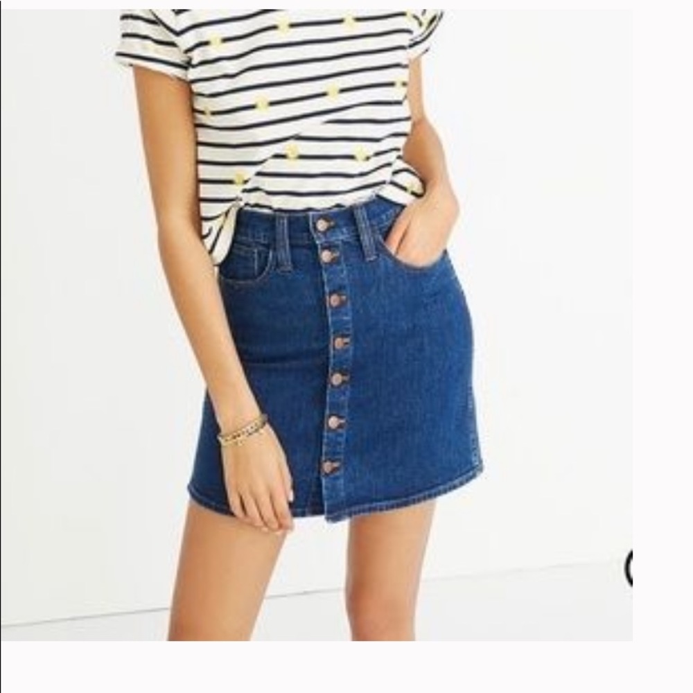MADEWELL MEDIUM WASH DENIM ROSE GOLD BUTTON UP MINI SKIRT SIZE 28